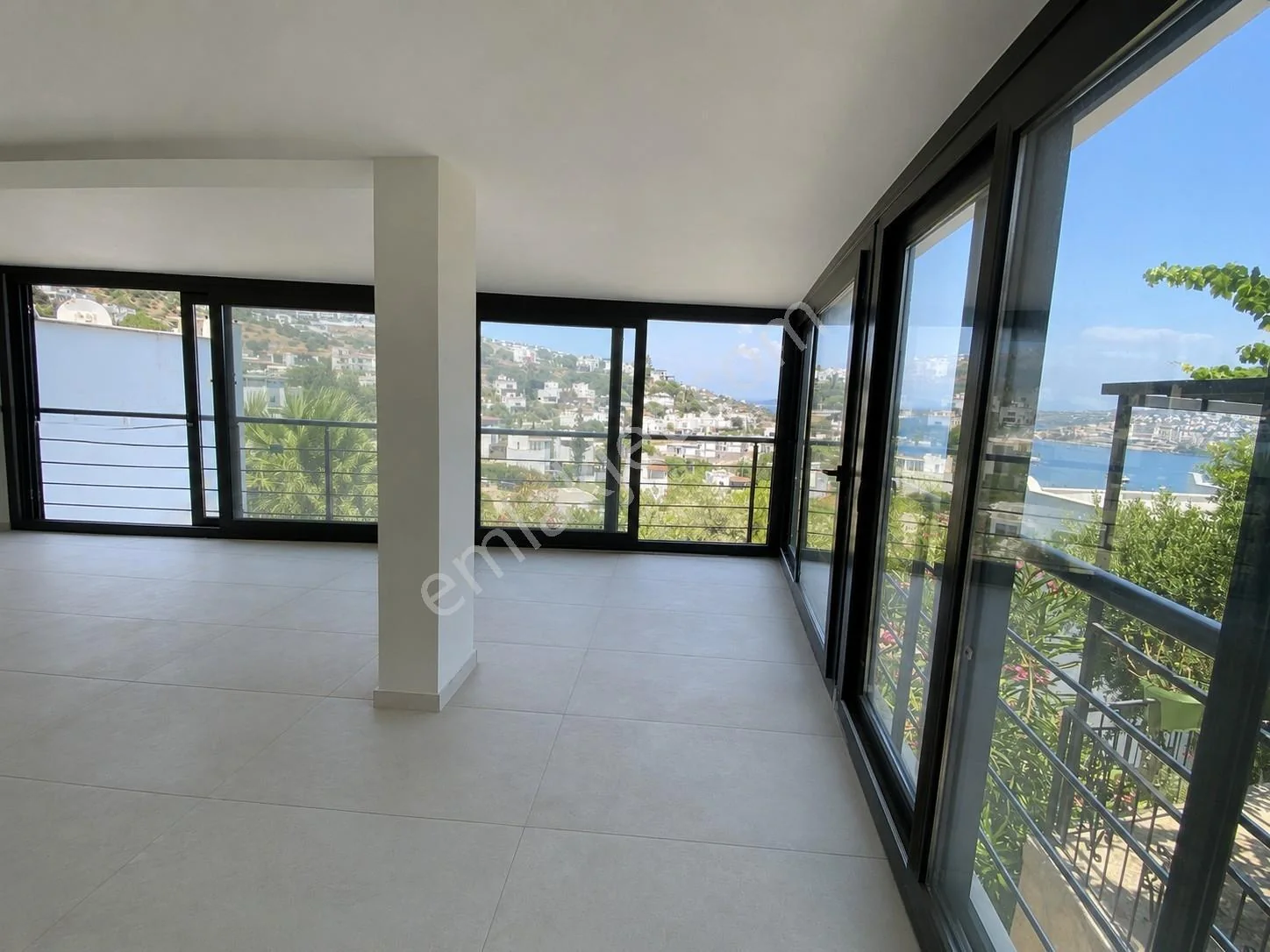 Komplette Villa mit Meerblick zum Verkauf in Bodrum Gündoğan, photo 2