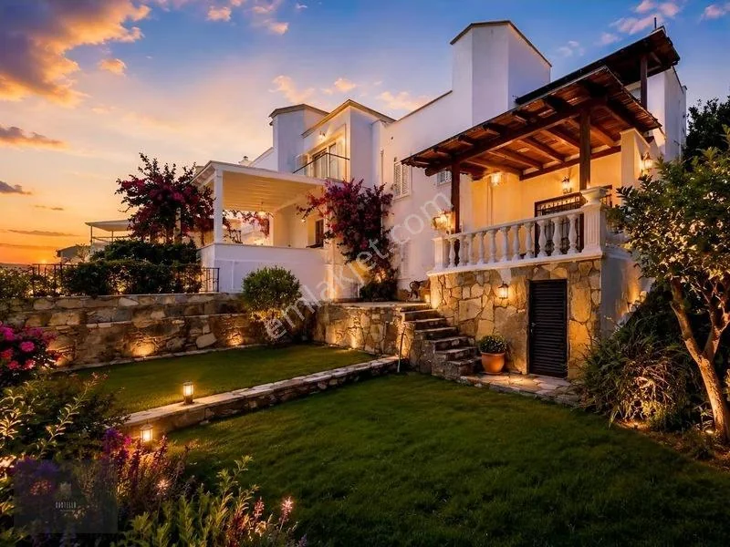 3+1 Villa with Beach for Sale in Bodrum Gündoğan Tankay, photo 1