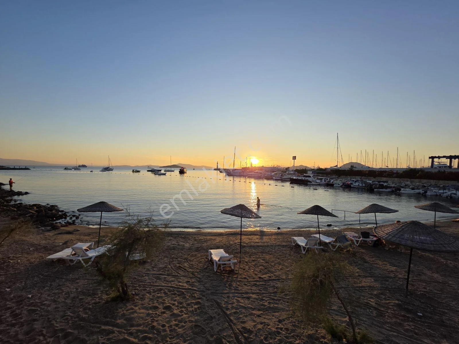 Villa Barbaros Site Opposite the Seafront Marina Turgutr, photo 1