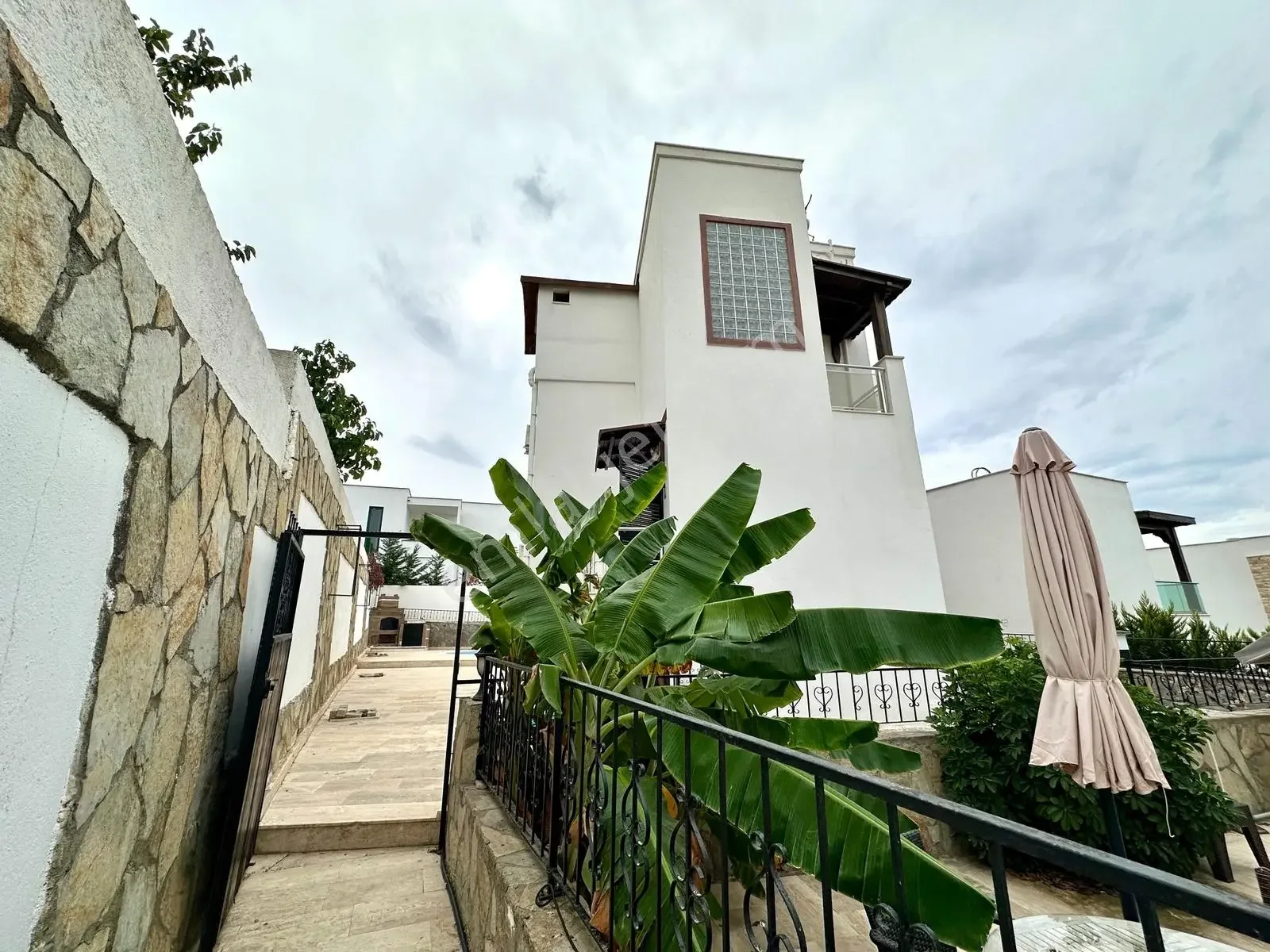 Freistehende Villa mit Meerblick und Pool im Zentrum von Turgutreis, photo 4