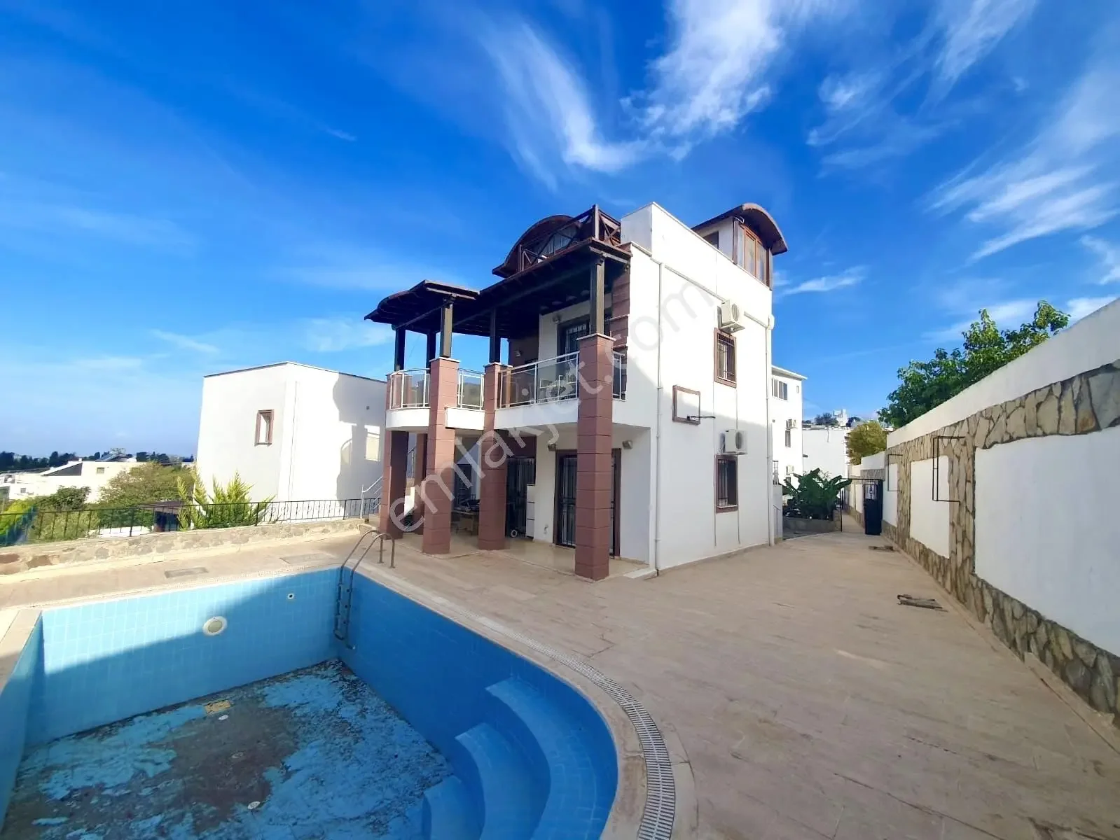 Freistehende Villa mit Meerblick und Pool im Zentrum von Turgutreis, photo 1