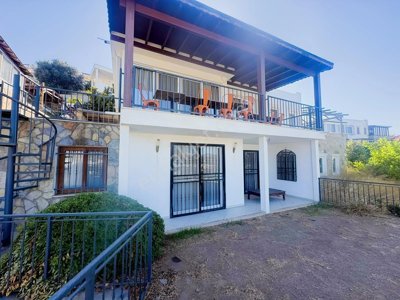 Villa mit 3+1 Gartenmöglichkeiten zum Verkauf in Gümüşlük von Bodrum Hayalimiz, photo 1