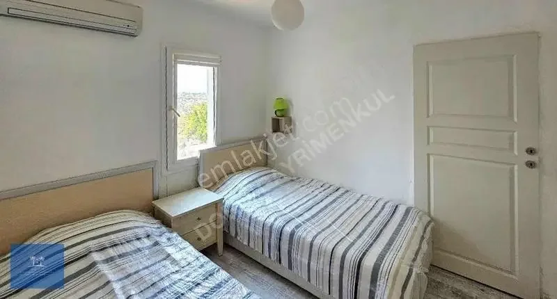 Freistehende 3+1 Villa mit Meerblick zum Verkauf in Bodrum Gümüşlük, photo 2