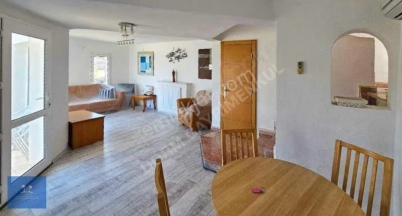 Freistehende 3+1 Villa mit Meerblick zum Verkauf in Bodrum Gümüşlük, photo 5
