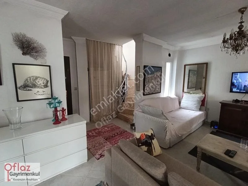 2.5+1 Detached Villa with Garden for Sale in Gumusluk Center, photo 5