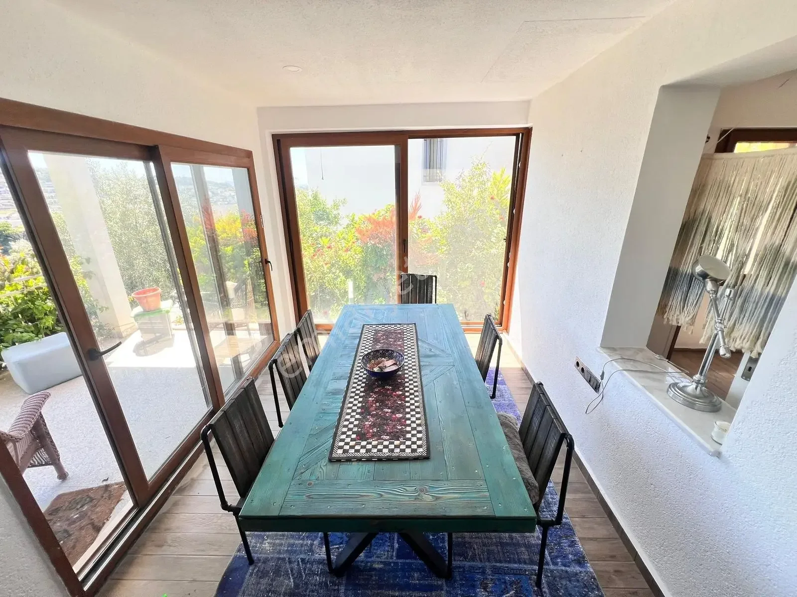 3+1 Maisonette-Villa mit Strand- und Meerblick zum Verkauf in Gümüşlük, photo 3