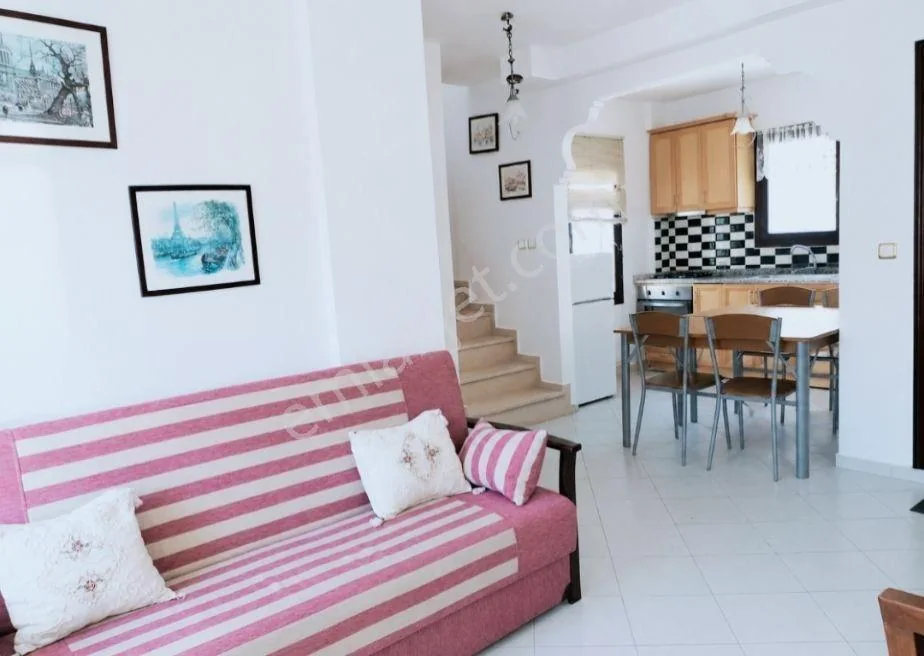 5+1 Villa for Sale in Bitez Village with Shared Pool in the Site, photo 1