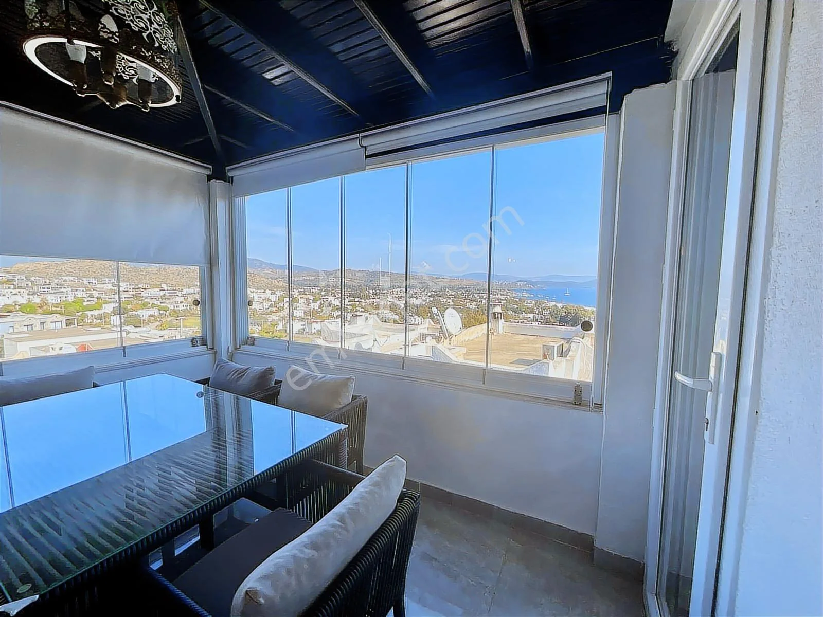 Semi-detached Villa with Private Beach for Sale in Bodrum Yahşi Dalyan Site, photo 4