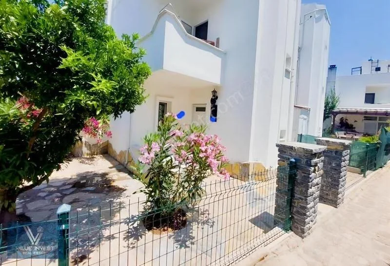 Künstlerseite 2 + 1 private Strandvilla mit Pool, photo 1