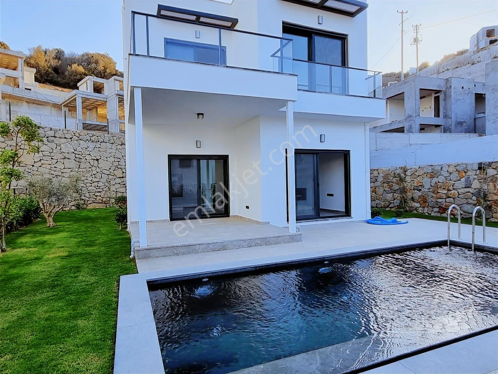 Bodrum Gümüşlükde Denize 100m Özel Havuzlu 4+1 Müstakil Villa, photo 2