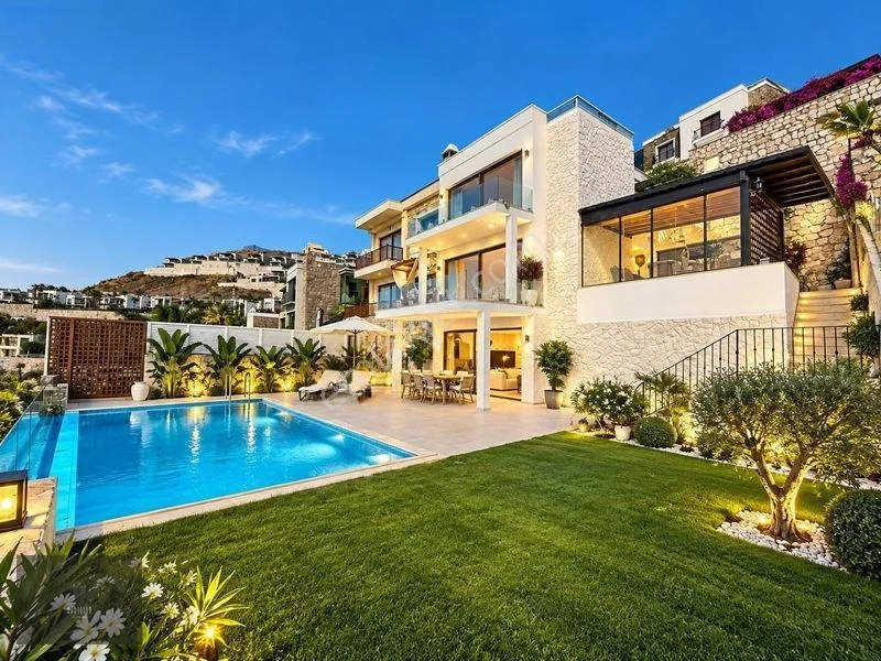Detached Villa with Pool for Sale in Bodrum Yalıkavak Seba Prestij, photo 1