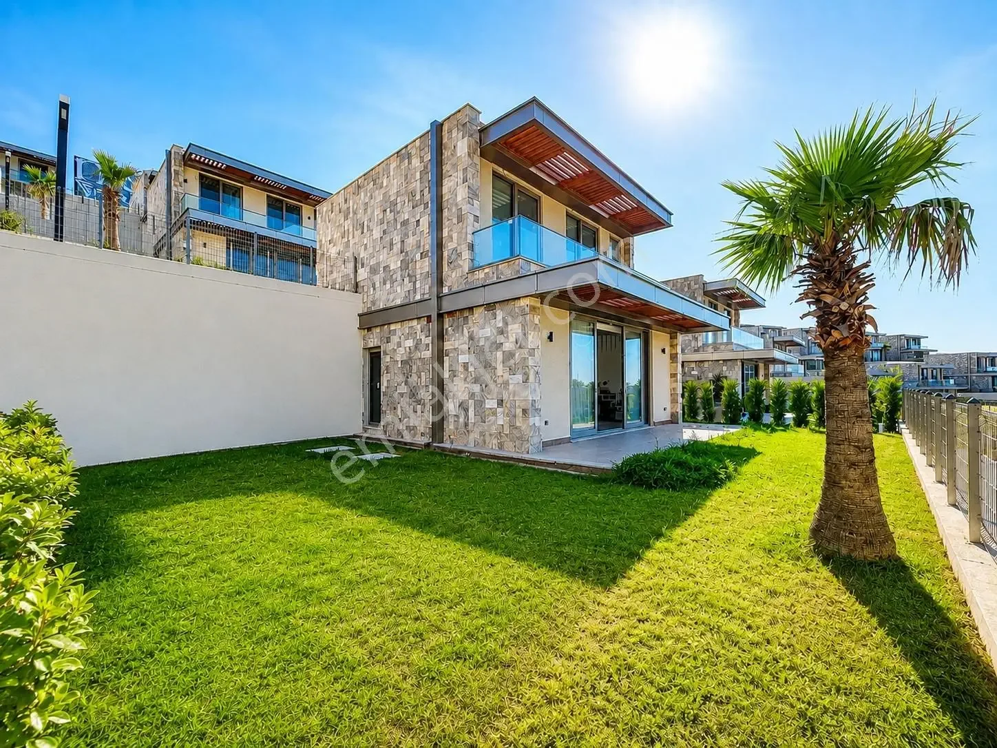 3+1 Brand New Detached Villa in Gumusluk for More Affordable Prices!, photo 1