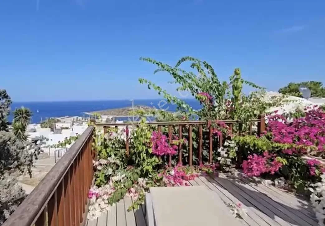Gümüşlük Yalıkavak View Corner Villa with Garden, photo 1