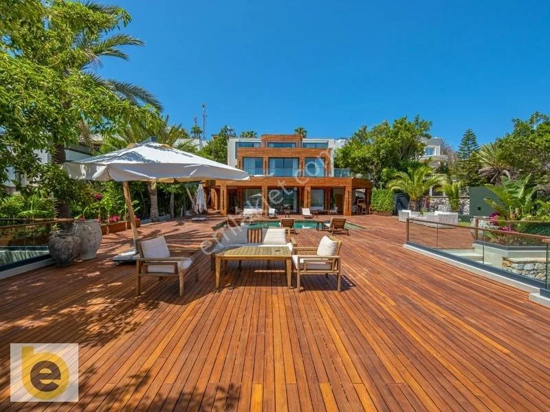 Luxury Villa for Sale with Delicious Views Close to the Sea in Türkbükü, photo 4