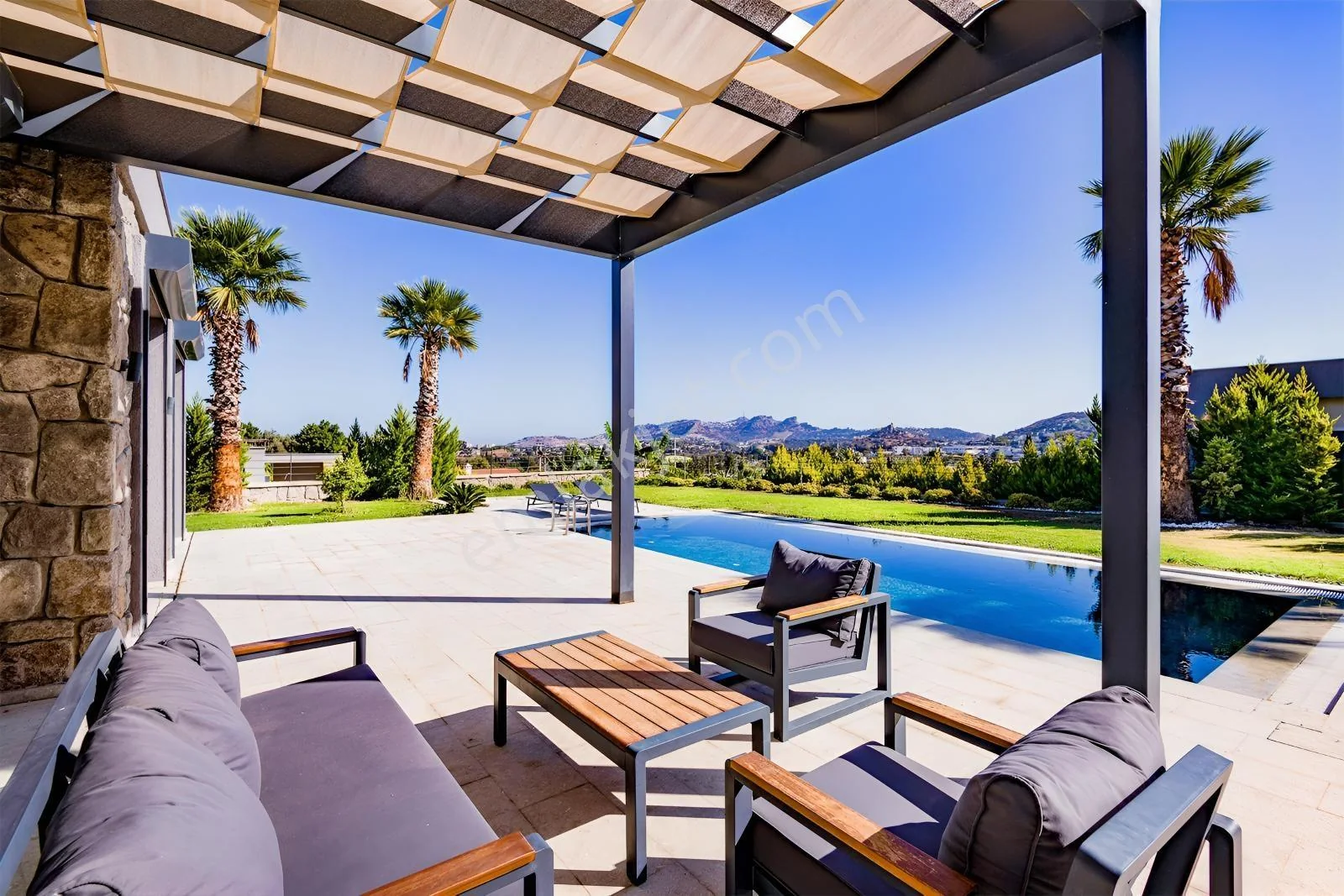 5+2 Luxury Villa with Nature View in Yalıkavak, photo 3