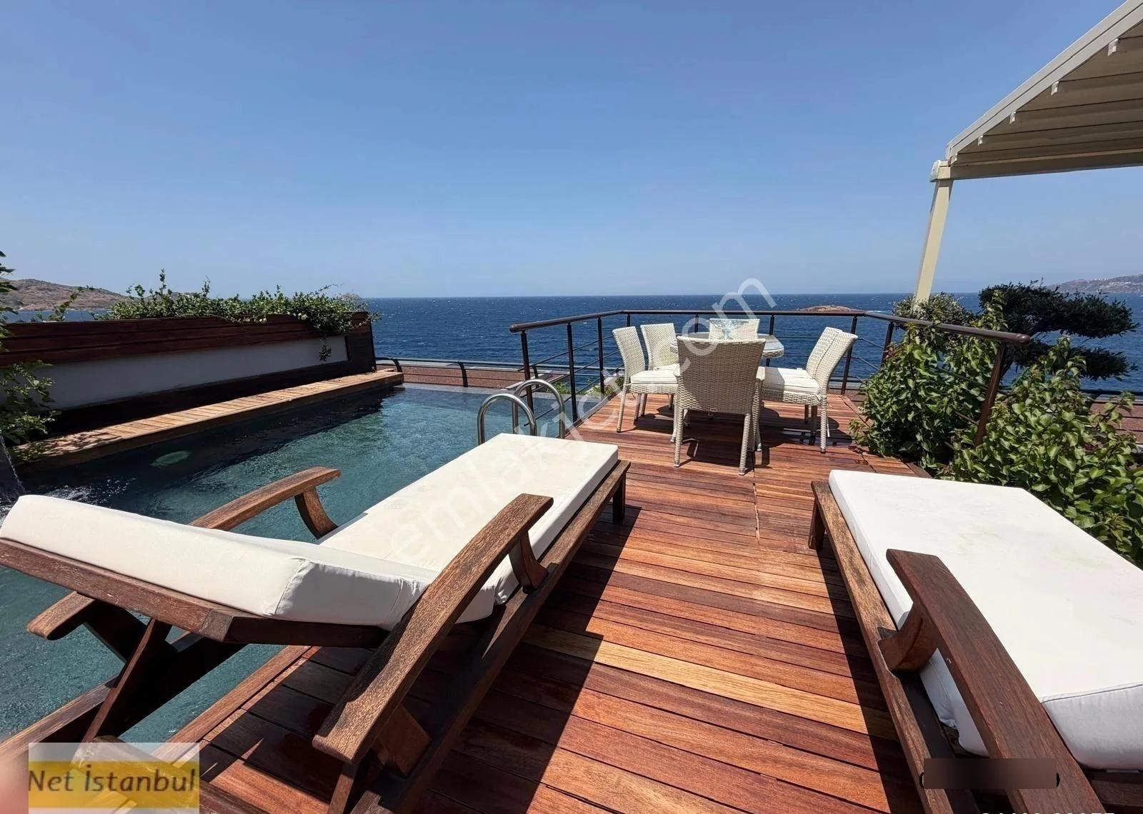 Yalıkavak Tilkicik Bay Strandvilla mit privatem Pool zu verkaufen, photo 1